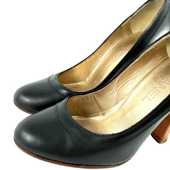 CHANEL Interlocking CC Black Leather Vintage Heeled Pumps Made in Italy 36-6US - Picture 6 of 16